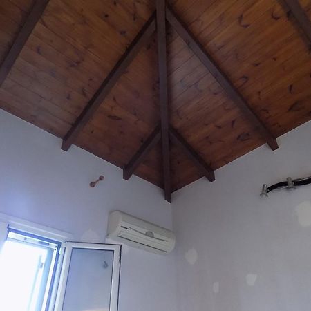 Kolona Apartments Lixúri Kültér fotó